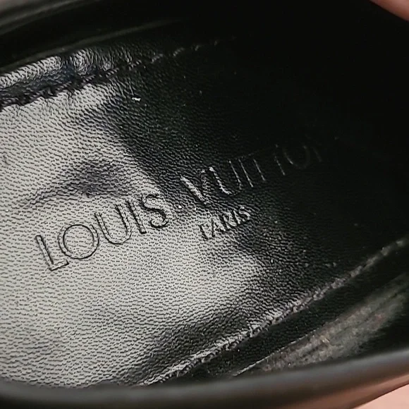 LOUIS VUITTON Black Leather Sz 8.5 Lace Up Derby Mens Dress Shoes‎